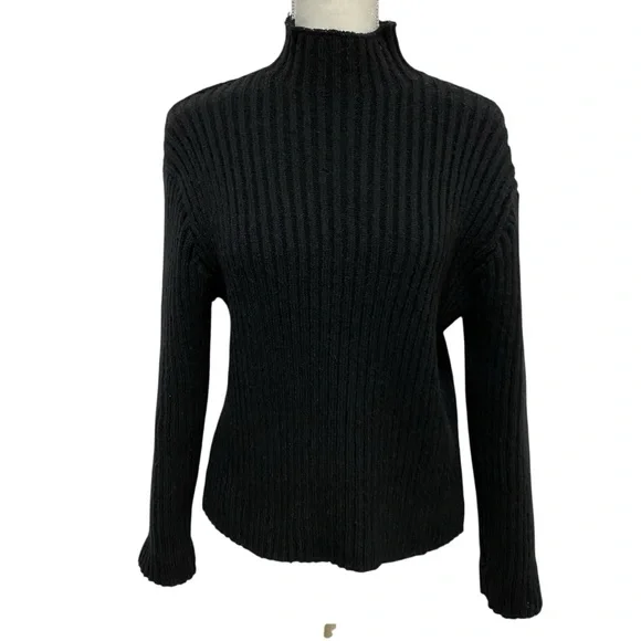 Steve Madden Black Ribbed Turtleneck Sweater - Picture 3 of 17